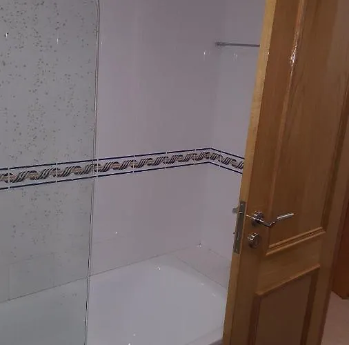 Luminoso Urb. Quinta Palmeiras Porches (Algarve)