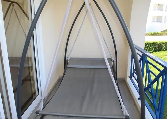 Διαμέρισμα Luminoso Urb. Quinta Palmeiras Porches (Algarve)