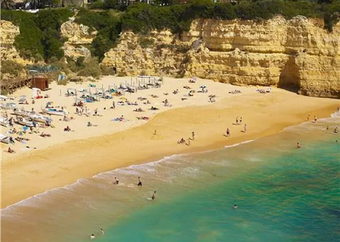 Luminoso Urb. Quinta Palmeiras Porches (Algarve)