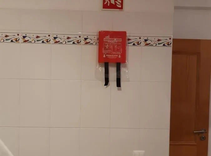 Luminoso Urb. Quinta Palmeiras Porches (Algarve)