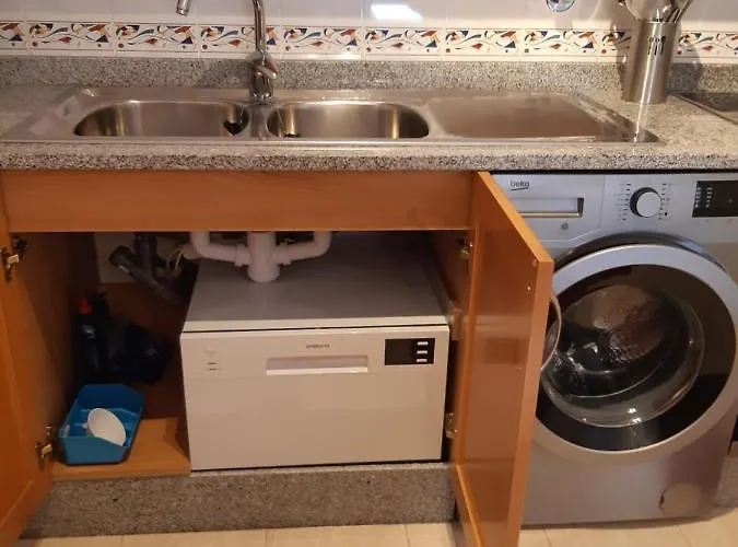 Διαμέρισμα Luminoso Urb. Quinta Palmeiras Porches (Algarve)